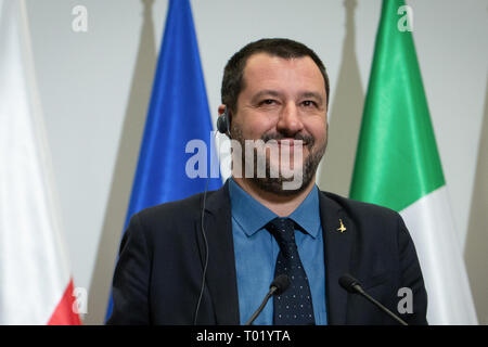 Vice-premier ministre d'Italie Matteo Salvini durant la conférence de presse avec le Ministre polonais de l'intérieur Joachim Brudzinski au ministère de l'Intérieur à Varsovie, en Pologne le 9 janvier 2019 Banque D'Images