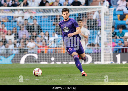 Madrid, Espagne. 16 mars 2019. Real Club Celta de Vigo va bien Yokuslu vu en action au cours de la Liga match entre le Real Madrid et Real Club Celta de Vigo à Santiago Bernabeu à Madrid, Espagne. Credit : SOPA/Alamy Images Limited Live News Banque D'Images