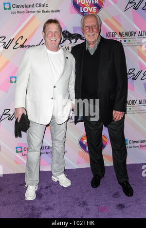 Las Vegas, NV, USA. Mar 16, 2019. Mark Davis et Fred Biletnikoff à garder vivante la mémoire 23e Congrès annuel de la puissance de l'amour Gala à la MGM Grand Garden Arena de Las Vegas, Nevada le 16 mars 2019. Credit : Damairs Carter/media/Alamy Punch Live News Banque D'Images