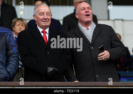 Suffolk, UK. 16 mars 2019. Ancien joueur et manager de Nottingham Forest, Frank Clark (à gauche) - Ipswich Town v Nottingham Forest, Sky Bet Championship, Portman Road, Ipswich - 16 mars 2019 Editorial N'utilisez que des restrictions s'appliquent - DataCo Crédit : journée limitée/Alamy Images Live News Banque D'Images