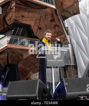 Chantiers d'Hudson est lagest développement privé à New York. Architecte Thomas Heatherwick parle lors de la journée d'ouverture, à Hudson Yards de Manhattan (photo de Lev Radin/Pacific Press) Banque D'Images