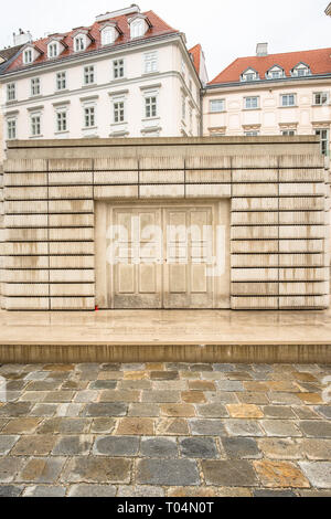 Judenplatz Holocaust Memorial, également connu sous le nom de la bibliothèque, dans la Judenplatz square à Vienne, Autriche. Banque D'Images