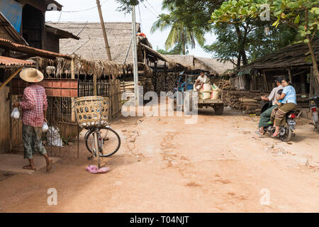 Village rural de la vie dans une petite ville au Myanmar (Birmanie) Banque D'Images