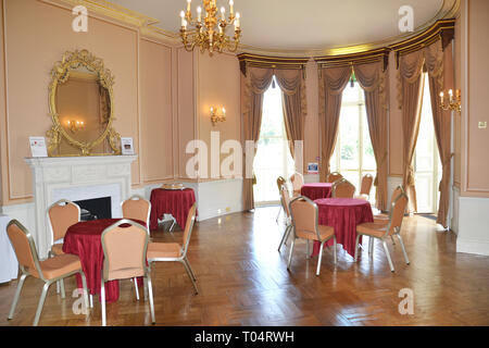 À l'intérieur de Hylands House, Writtle, Chelmsford, Essex, UK Banque D'Images