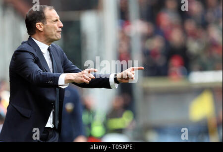 Foto LaPresse - Tano Pecoraro 17032019 - Genova (Italia) Sport Calcio Genoa vs Juventus Campionato di Calcio Serie A TIM 2018/2019 - Stade "Luigi Ferraris" nella foto : Massimiliano allegri LaPresse Photo - Tano Pecoraro 17 mars 2019 City - Genova (Italie) Sports Football Gênes vs Juventus Football Ligue championnat italien TIM 2018/2019 - un "Luigi Ferraris" stade dans la pic : Massimiliano allegri Banque D'Images