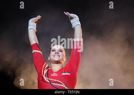 Stuttgart, Deutschland. Mar 17, 2019. Elisabeth Seitz (GER). GES/gym/EnBW DTB Pokal, Coupe du monde dames, 17.03.2019 - GES/artistique/Coupe du monde de gymnastique, Stuttgart : 17.03.2019 - utilisation dans le monde entier | Credit : dpa/Alamy Live News Banque D'Images