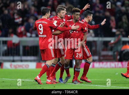 Munich, Allemagne. Mar 17, 2019. Saison 2018/2019, Bundesliga, FC Bayern Munich - 1. FSV FSV FSV Mainz 05, Kingsley Coman, le FC Bayern, Munich, Munich, Bayern Munich, jubilation, geste | Conditions de crédit dans le monde entier : dpa photo alliance/Alamy Live News Banque D'Images