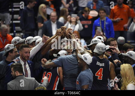 17 mars, 2019 ; Auburn Tigers célèbre lors d'un match de championnat de sec entre le Maine bénévoles vs Auburn Tigers chez Bridgestone Arena de Nashville, TN (Obligatoire Crédit Photo : Steve Roberts/Cal Sport Media) Banque D'Images