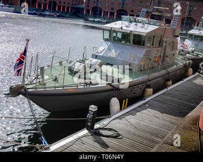 HMS Royal Navy, chargeur P292 P2000 / classe Archer patrouilleur, Liverpool, Royaume-Uni Banque D'Images