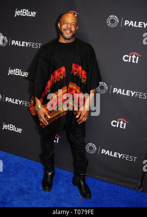 Hollywood, Etats-Unis. Mar 17, 2019. HOLLYWOOD, CA - le 17 mars : l'Acteur Rockmond Dunbar assiste à la Fox le 9-1-1 au PaleyFest 2019 Los Angeles le 17 mars 2019 au Kodak Theater à Hollywood, Californie. Credit : Barry King/Alamy Live News Banque D'Images