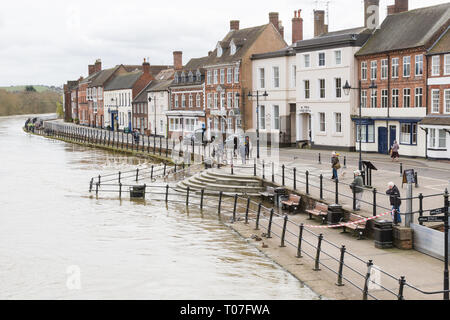 Bewdley, Shropshire, au Royaume-Uni. 18 Mar, 2019. La rivière Severn à Bewdley est à la hausse en raison des fortes pluies au Pays de Galles. Crédit : Peter Lopeman/Alamy Live News Banque D'Images