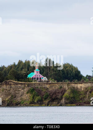 Dans l'église de bois typiques de l'île de Chiloé, Chili. La Patagonie, la traversée de la manche de la patagonie Banque D'Images