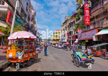 Street 19, Riverfront, Phnom Penh, Cambodge, Asie Banque D'Images