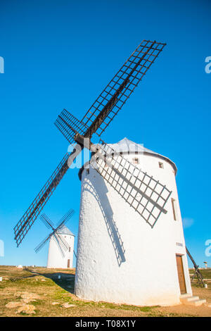 Les moulins à vent. Campo de Criptana, Ciudad Real province, Castilla La Mancha, Espagne. Banque D'Images