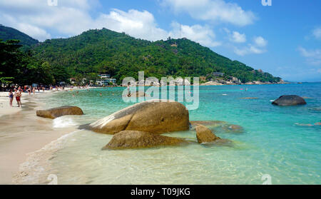 Les gens à Silver Beach, Chrystal Bay, Koh Samui, Golfe de Thailande, Thaïlande Banque D'Images