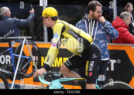 Jesi, Italie. 18 Mar, 2019. L'équipe de Primoz Roglic Jumbo - Visma pendant le Tirreno Adriatico 2019 6eme Etape Matelica - Jesi le 18 mars 2019 à Jesi, Italie - Photo Laurent Lairys/MAXPPP Crédit : Laurent Locevaphotos Lairys/agence/Alamy Live News Banque D'Images