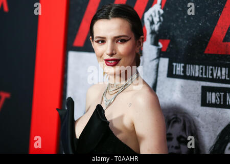 Hollywood, États-Unis. 18 Mar, 2019. HOLLYWOOD, LOS ANGELES, CA, USA - Le 18 mars : L'actrice Bella Thorne arrive à la première de Los Angeles de Netflix 'La terre' qui s'est tenue au cinéma ArcLight Hollywood le 18 mars 2019 à Hollywood, Los Angeles, Californie, États-Unis. (Photo par Xavier Collin/Image Crédit : Agence de Presse) L'agence de presse Image/Alamy Live News Banque D'Images