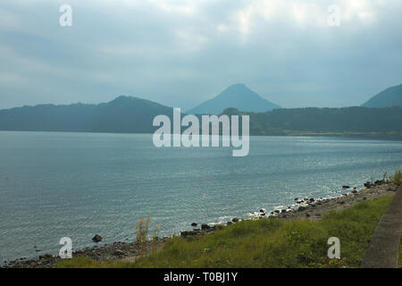 Lac Ikeda, Ibusuki, préfecture de Kagoshima, Kyushu, au Japon Banque D'Images