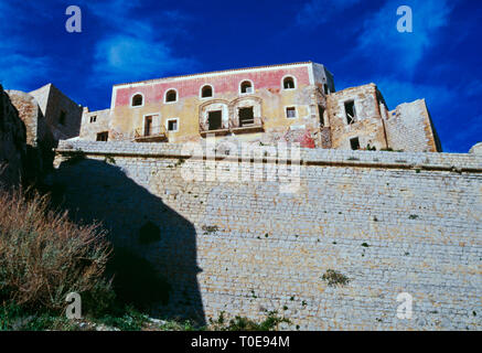 Remparts entourant la vieille ville d'Ibiza, Dalt Vila, Elvissa, îles Baléares, Espagne Banque D'Images