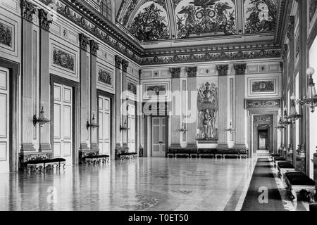 La salle du trône, le Palais Royal de Caserte, Caserte, Campanie, Italie 1910-20 Banque D'Images