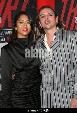 Hollywood, Etats-Unis. 18 Mar, 2019. 18 mars 2019 - Hollywood, Californie - les clients. L'Netflix ''La Terre'' Première mondiale tenue au Théâtre du loup à l'ArcLight Cinemas Cinerama Dome. Crédit photo : Faye Sadou/AdMedia Crédit : Faye Sadou/AdMedia/ZUMA/Alamy Fil Live News Banque D'Images