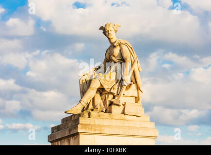 Charles Marville, Sculpture allégorique de l'industrie sur le pont Carrousel, Paris, France Banque D'Images