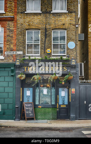 Les raisins de l'east london pub Banque D'Images