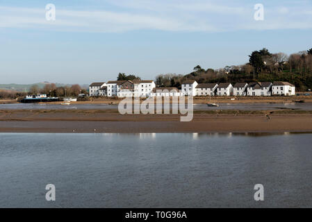 Bideford, North Devon, England, UK. Mars 2019. La grande étendue de la rivière Torridge suite à la mer depuis la ville quay à Bideford. Banque D'Images