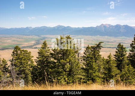 La National Bison Range à Charlo, Montana est l'un des plus beaux endroits dans le Montana avec une variété de paysages, de la faune, et de fleurs. Banque D'Images