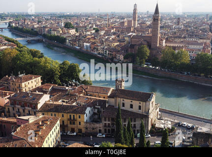 Avis de Vérone de Castel San Pietro, Vérone, Italie , Europe , Veneto Banque D'Images