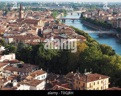 Avis de Vérone de Castel San Pietro, Vérone, Italie , Europe , Veneto Banque D'Images