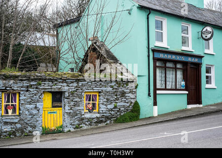 Une vue de Barry's Bar dans l'anneau village près de Clonakilty, Irlande Banque D'Images