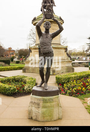 Gowers Memorial de Stratford-upon-Avon, montrant le Prince Hal - England UK Banque D'Images