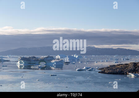 Littoral et les icebergs au Groenland, Rodebay Banque D'Images