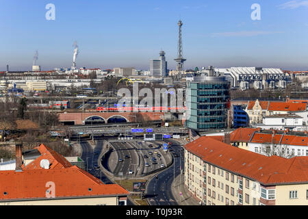 La tour de radio de correspondance, Charlottenburg, Berlin, Allemagne, Autobahnkreuz Funkturm, Deutschland Banque D'Images