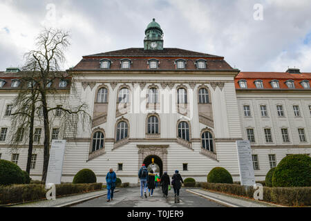 Centre du cœur, Charite Virchow medical center, Augustenburger place, Mariage, milieu, Berlin, Allemagne, Herzzentrum, Charite, Augustenb Virchow-Klinikum Banque D'Images