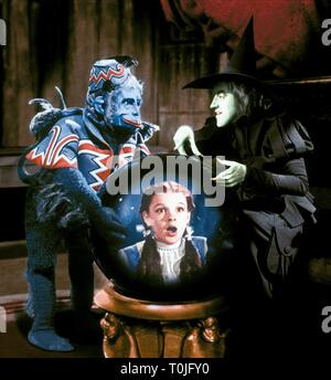 JUDY GARLAND, MARGARET HAMILTON, le Magicien d'OZ, 1939 Banque D'Images