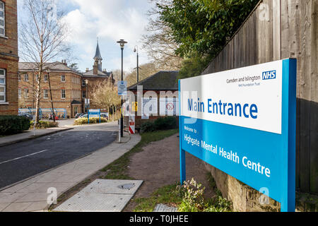 L'entrée du centre de santé mentale de Highgate, partie de Camden et Islington NHS Trust, Dartmouth Park Hill, au nord de Londres, UK Banque D'Images