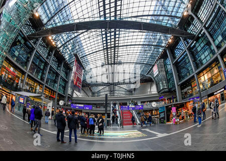 Hall principal, de la gare centrale, au milieu, Moabit, Berlin, Allemagne, Haupthalle, Hauptbahnhof, Mitte, Deutschland Banque D'Images