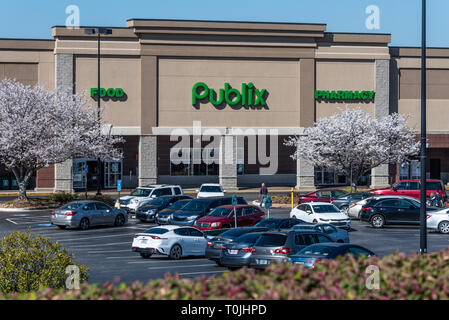 Publix Super Marché (les plus importants appartenant à des employés de la chaîne de supermarchés aux États-Unis) à Lawrenceville (Métro Atlanta, Géorgie). (USA) Banque D'Images