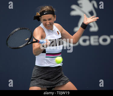 Miami Gardens, Florida, USA. Mar 20, 2019. Victoria Azarenka du Bélarus bat Dudi Sela de la Slovaquie au cours de l'Open de Miami jour 3 présenté par Itau au Hard Rock Stadium le 20 mars 2019 à Miami Gardens, Florida People : Victoria Azarenka Crédit : Hoo Punch/Me.Com/Media Alamy Live News Banque D'Images
