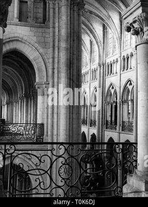 Géographie / voyages, France, Noyon, Cathédrale Notre Dame de Noyon, vue de l'intérieur, 1959, Additional-Rights Clearance-Info-Not-Available- Banque D'Images