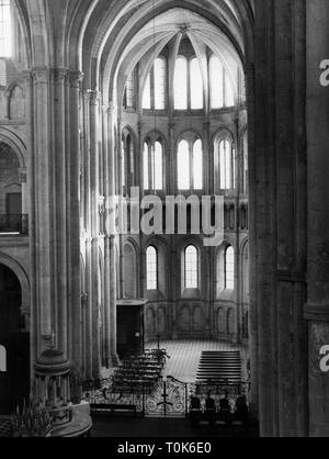 Géographie / voyages, France, Noyon, Cathédrale Notre Dame de Noyon, vue de l'intérieur, 1959, Additional-Rights Clearance-Info-Not-Available- Banque D'Images