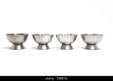 Inox brossé Ice Cream Dish Banque D'Images