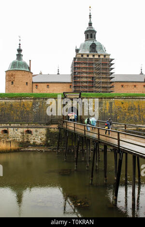 Kalmar Slott (Château de Kalmar) construite au xiie siècle et reconstruite au XVI siècle pour Renaissance résidence royale en Kalmar, Comté de Kalmar, Suède. 2 mai Banque D'Images