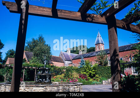 Et les jardins historiques Stapehill 4444444444444, il n'est plus ouvert au public. Banque D'Images