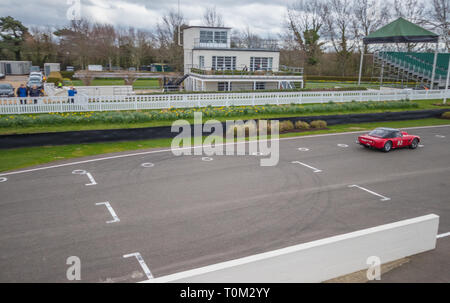 Journée d'essai pour la 77e réunion du membre à Goodwood Motor Circuit, Chichester, West Sussex, UK Banque D'Images