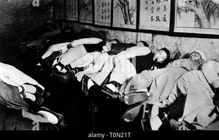 L'Amérique, San Francisco, dans un opium den dans Chinatown, 1920-30 Banque D'Images