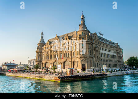 Istanbul, Turquie, 22 juin 2006 : le district de Kadikoy Istanbul. La gare de Haydarpasa Banque D'Images