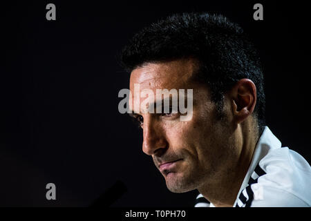 Madrid, Espagne. 21 mars, 2019. Lionel Scaloni coach de l'Équipe nationale de football l'Argentine tient une conférence de presse avant un match amical contre le Venezuela, l'Équipe nationale de football au stade Metropolitano de Wanda. Credit : Marcos del Mazo/Alamy Live News Banque D'Images